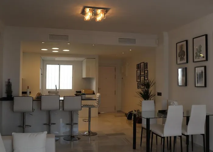 Nagueles 31 Apartment *